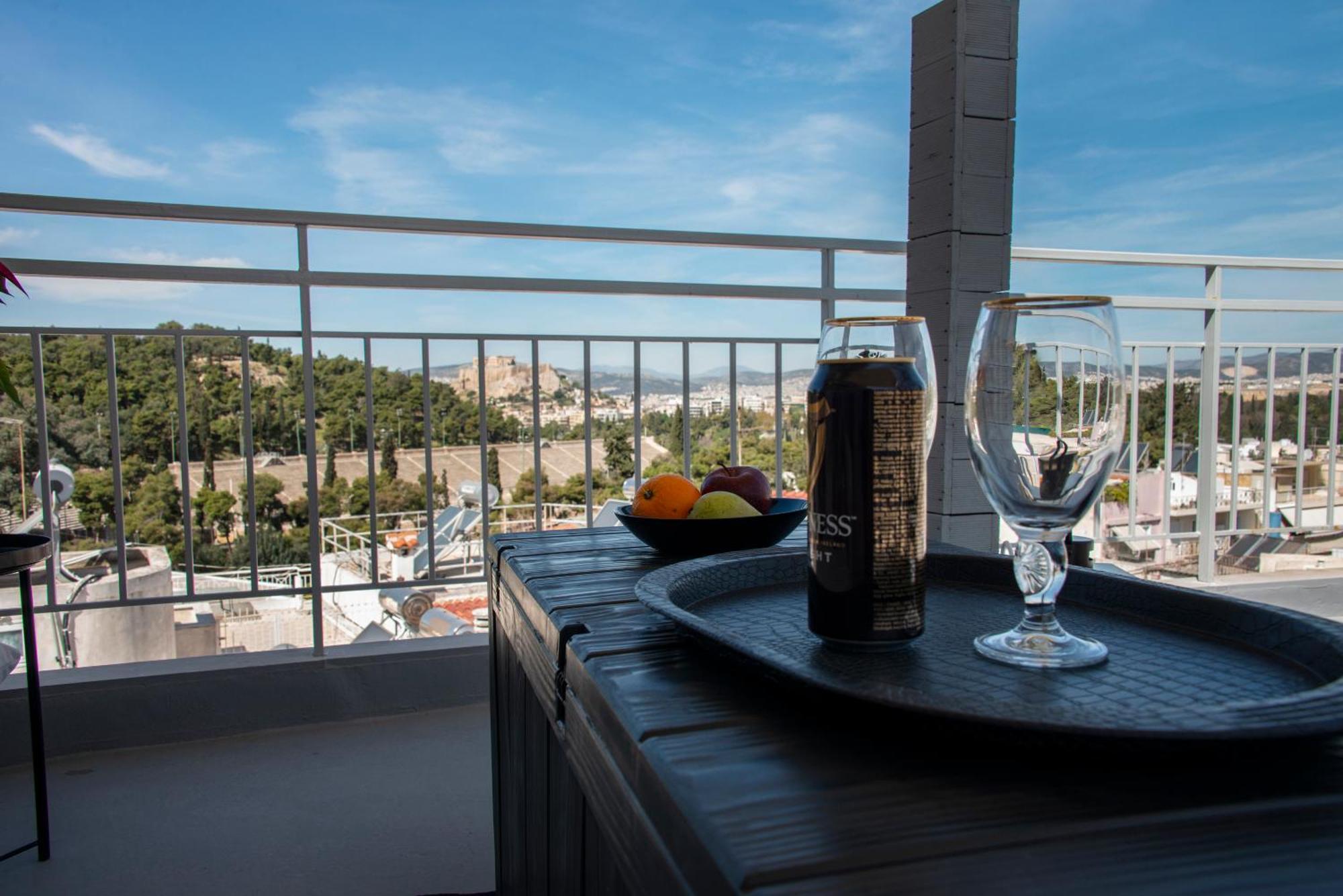 The Athenian Oasis Apartment Exterior photo